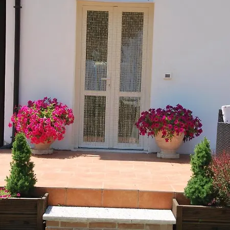 Appartamento Casa Con Vista Holiday Rentals, Jasmine