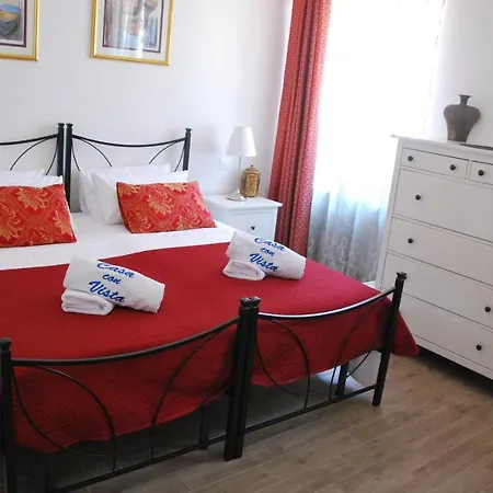 Casa Con Vista Holiday Rentals, Jasmine Guardiagrele